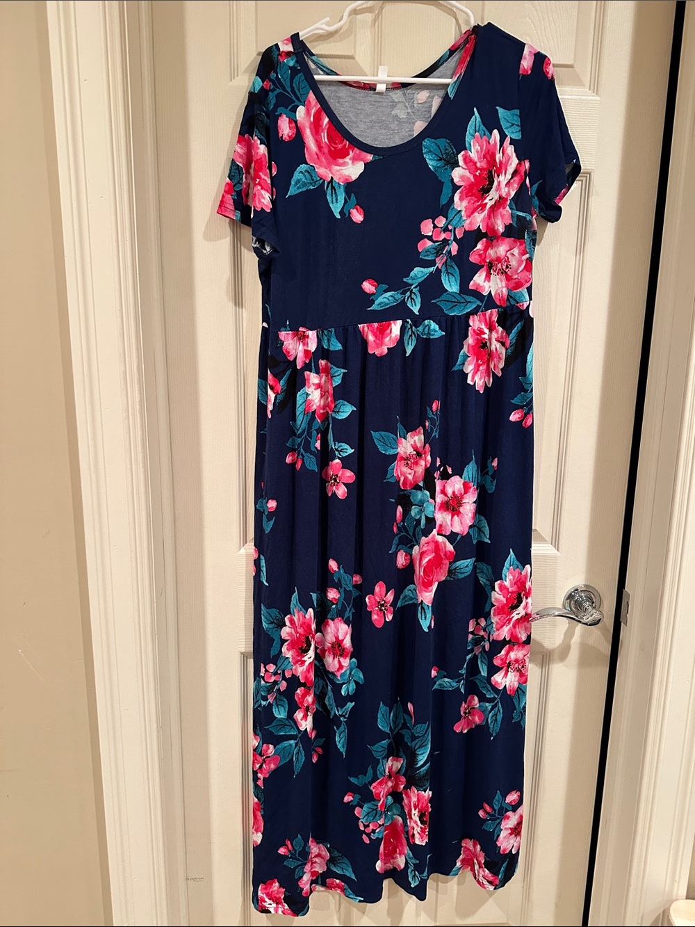 Navy Floral Casual Maxi Dress